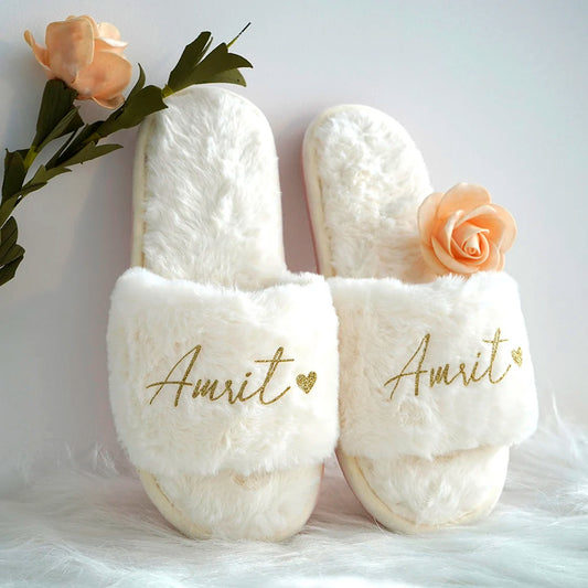 Customized Fluffy Slippers Wedding Bachelorette Party Gift Bridesmaid Open Toe Slippers Indoor Party Shoes Spa Plush Slippers